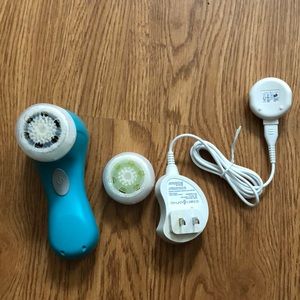 Blue Clarisonic Mia